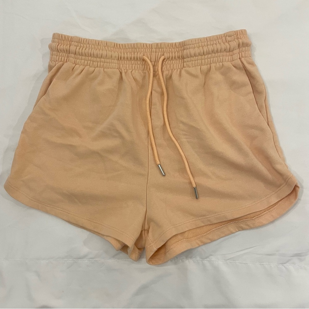 H&M light orange/peach colored lounge shorts size medium